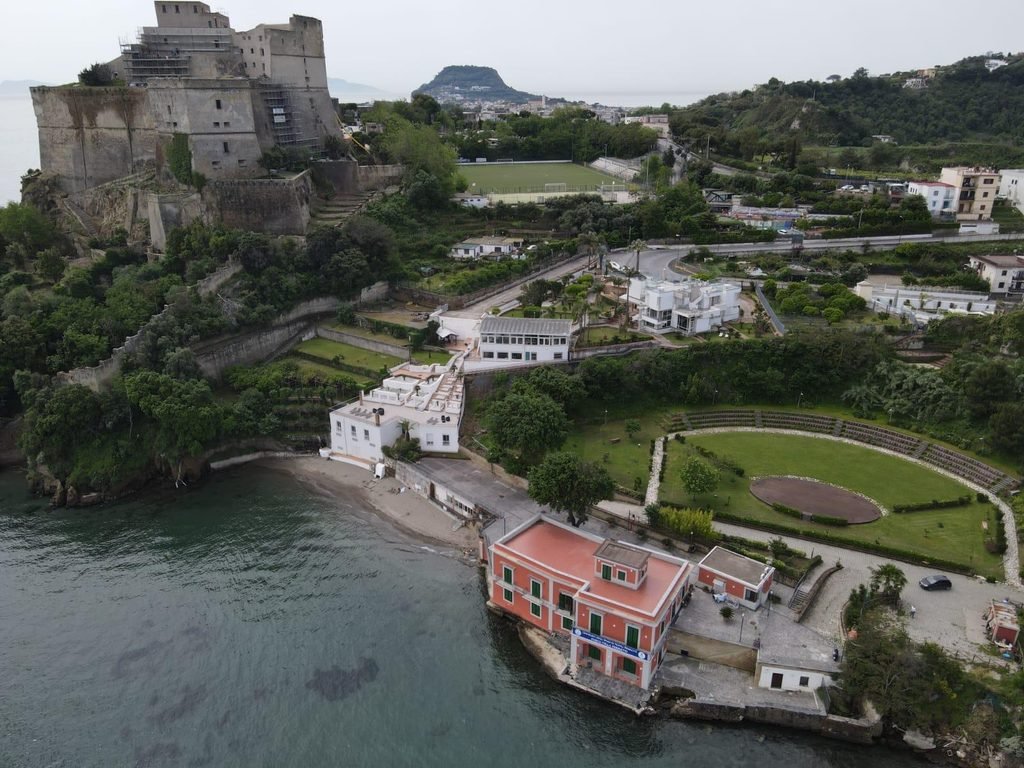 Davide Ferriello 
villa ferretti